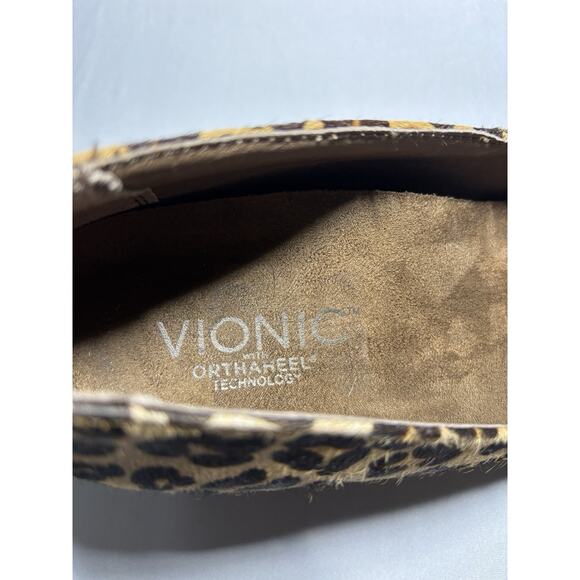 Women’s Vionic Wedge Heal Leopard Print Size 7 1/2 - Picture 5 of 6